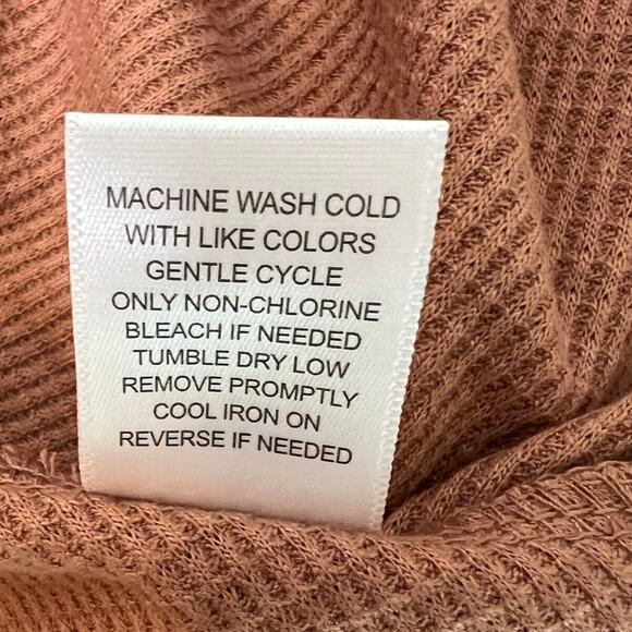 Live to be Spoiled Juniors Baby Doll Thermal Knit Top Large Brown Embroidered - Picture 7 of 7